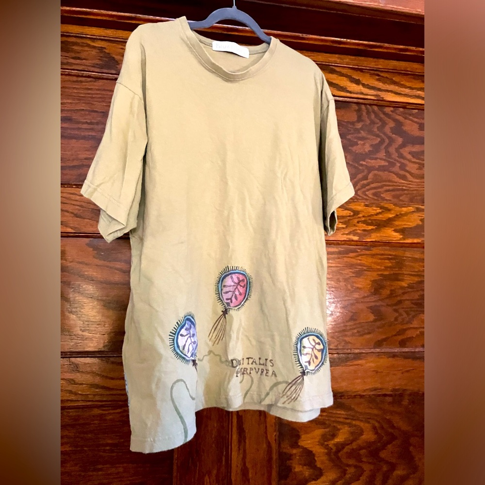 Blue fish short sleeve size 2 sage colored shirt